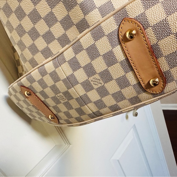 Stylish Damier Asur Checkered Shoulder Bag - Picture 15 of 16